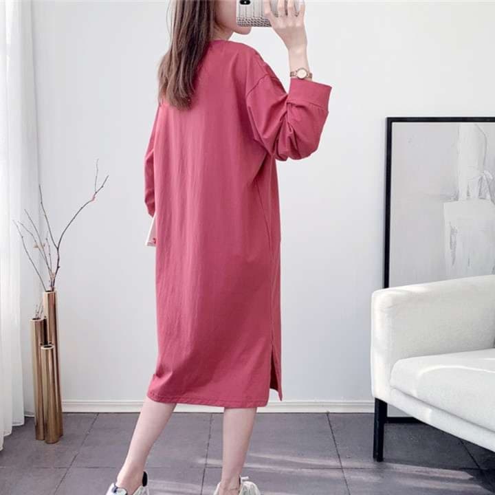 シンプルレタリングロング丈チュニック