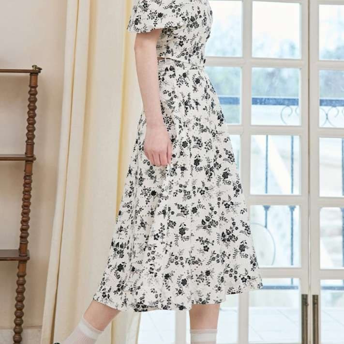 花柄プリントバルーン袖チュニックワンピース