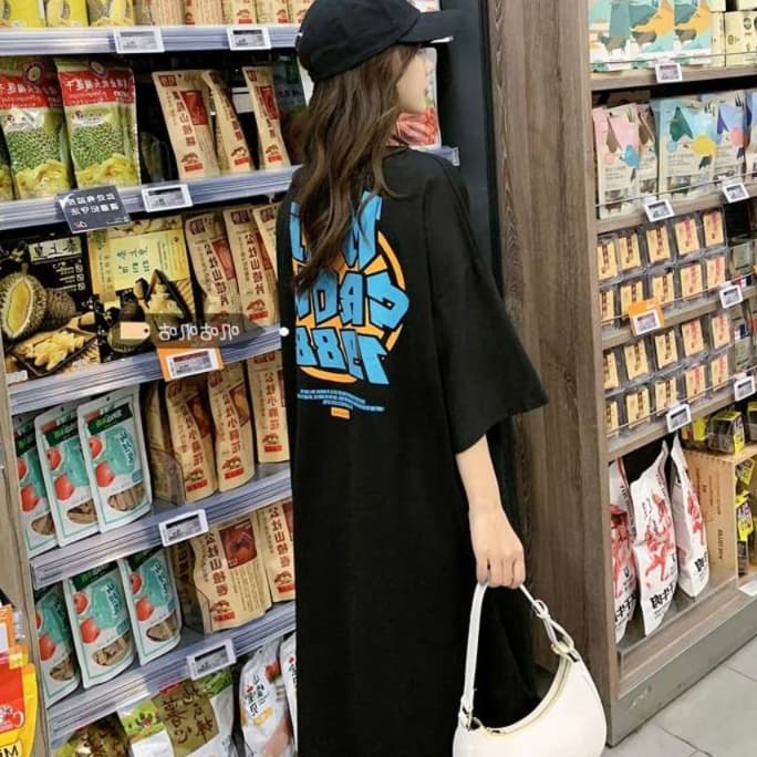 ゆるシルエット ロゴプリント チュニックワンピース