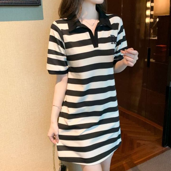 シンプルボーダーチュニックワンピース