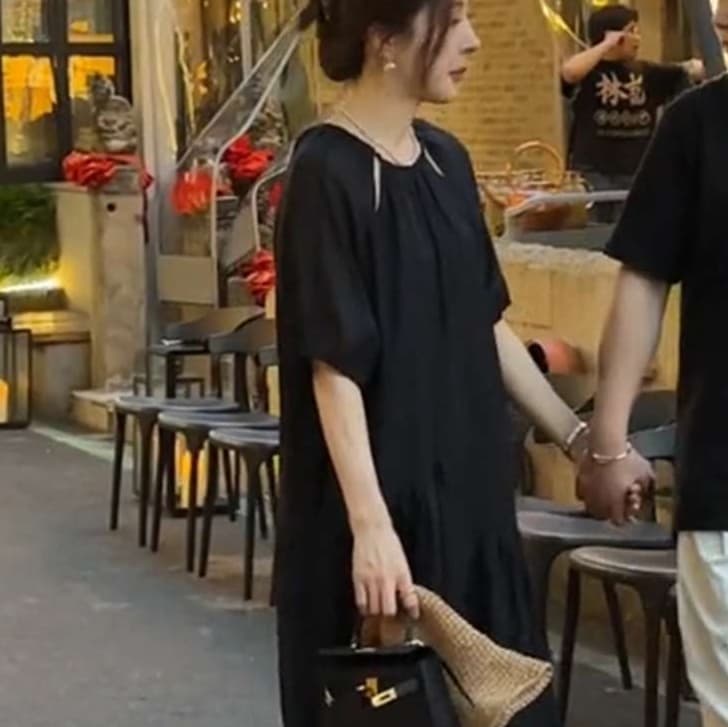 ゆったりシルエット チュニックワンピース