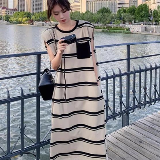 ゆったりボーダーチュニックワンピース