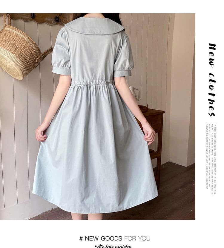 レトロ調うさぎブローチ付きチュニックワンピース