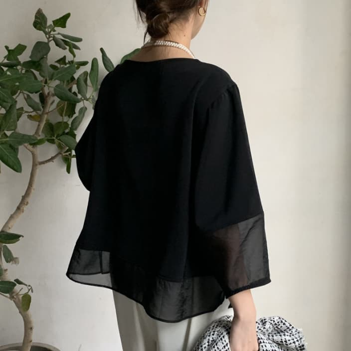 重ね着風七分袖シフォンチュニック