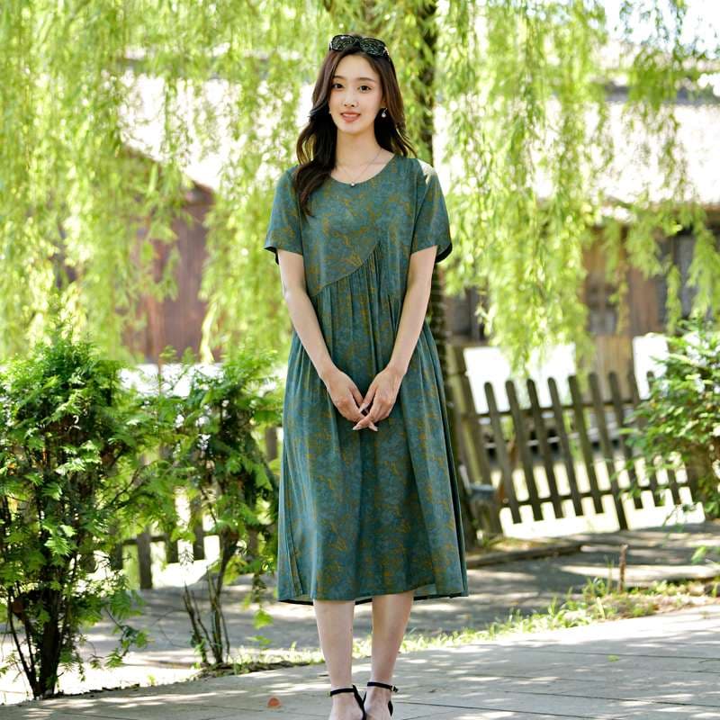ふんわり優美なチュニックワンピース